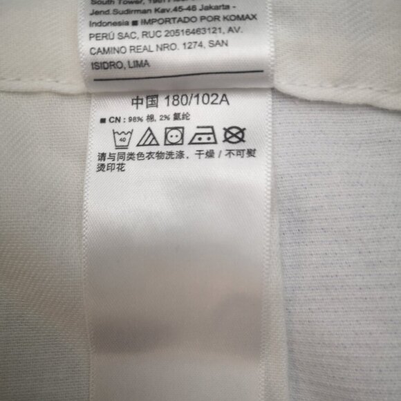 2 / $30.00 - Old Navy Ultimate Slim Men's Size 40 White w/ Blue Golf Shorts - Picture 6 of 10